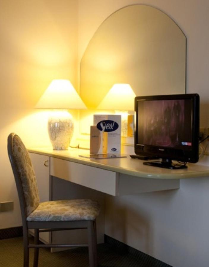 Hotel Des Alpes Rosta Room photo
